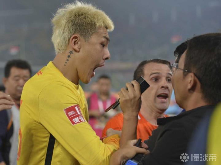 db游戏平台官网官方-今晨克里夫兰骑士调整名单：足总杯节点到来；赛场秩序良好；心理建设被强调